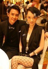 女星狂“抢”富二代 单身帅气富豪摸底大调查