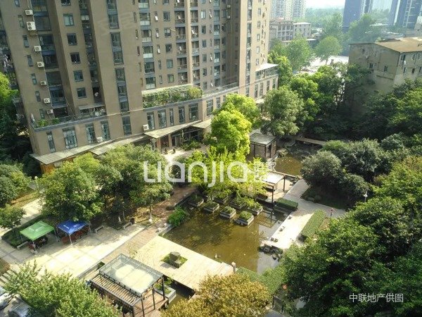 采光好,看房方便 新华西美林公馆二手房 2室1厅1卫 126万元 武汉