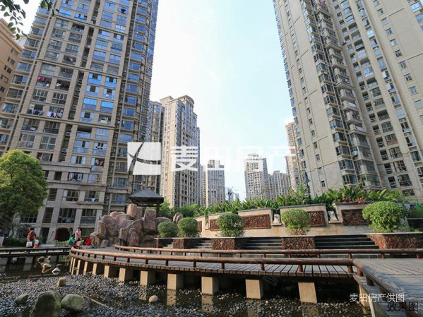 三面采光,自住装修 天湖城天湖二手房 2室2厅1卫 389万元 厦门
