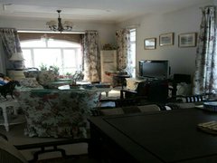 240x180c.jpg