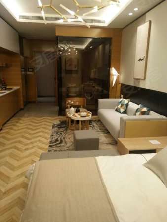 南一环地铁旁,玉林路小酒馆旁,精装包租公寓。